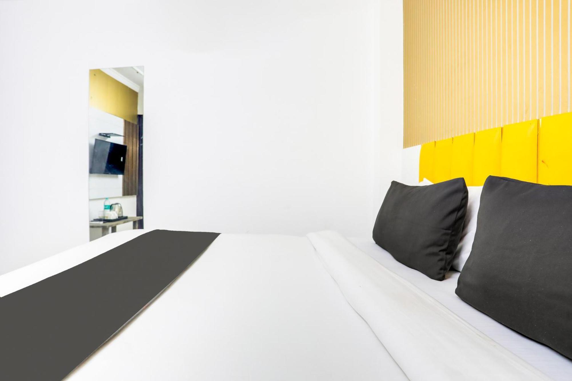 Hotel O Anchal Dx Ню Делхи Екстериор снимка