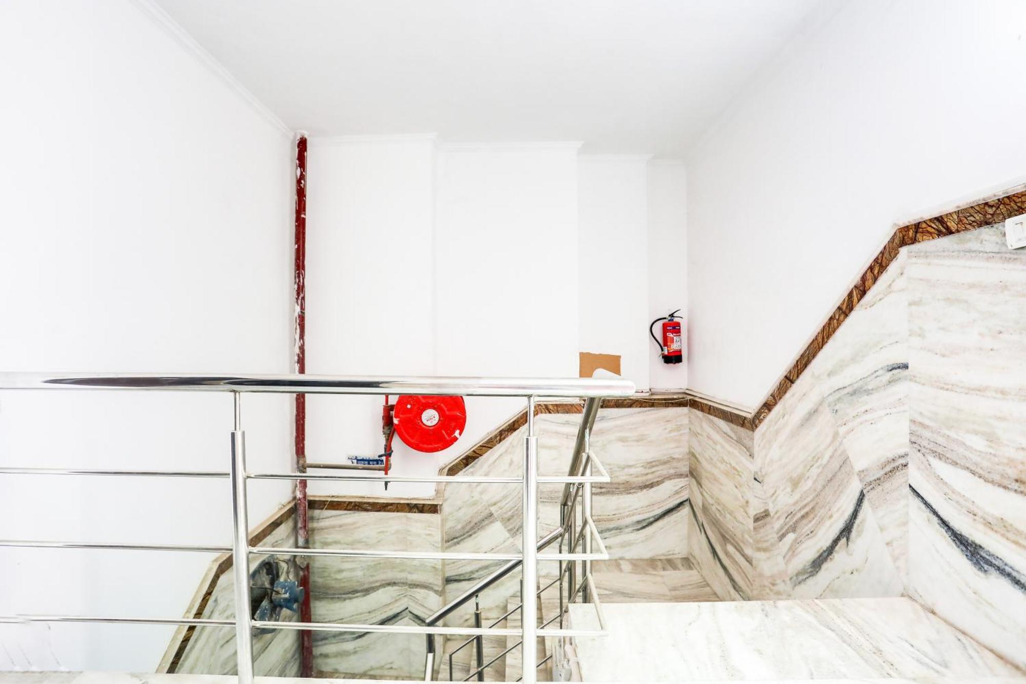 Hotel O Anchal Dx Ню Делхи Екстериор снимка